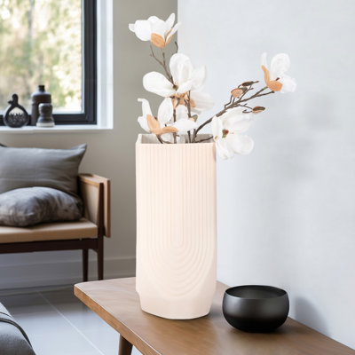 Vase de table en porcelaine Rubby