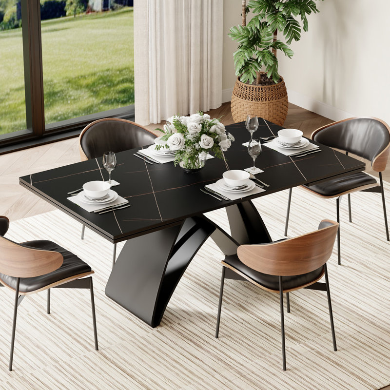 Ensemble de table de salle à manger extensible de 63 à 95 po avec 4 chaises en cuir de polyuréthane pour la cuisine et le salon