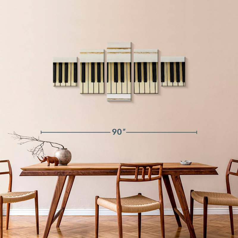 Vieux piano blanc, H 34 po x l 74 po