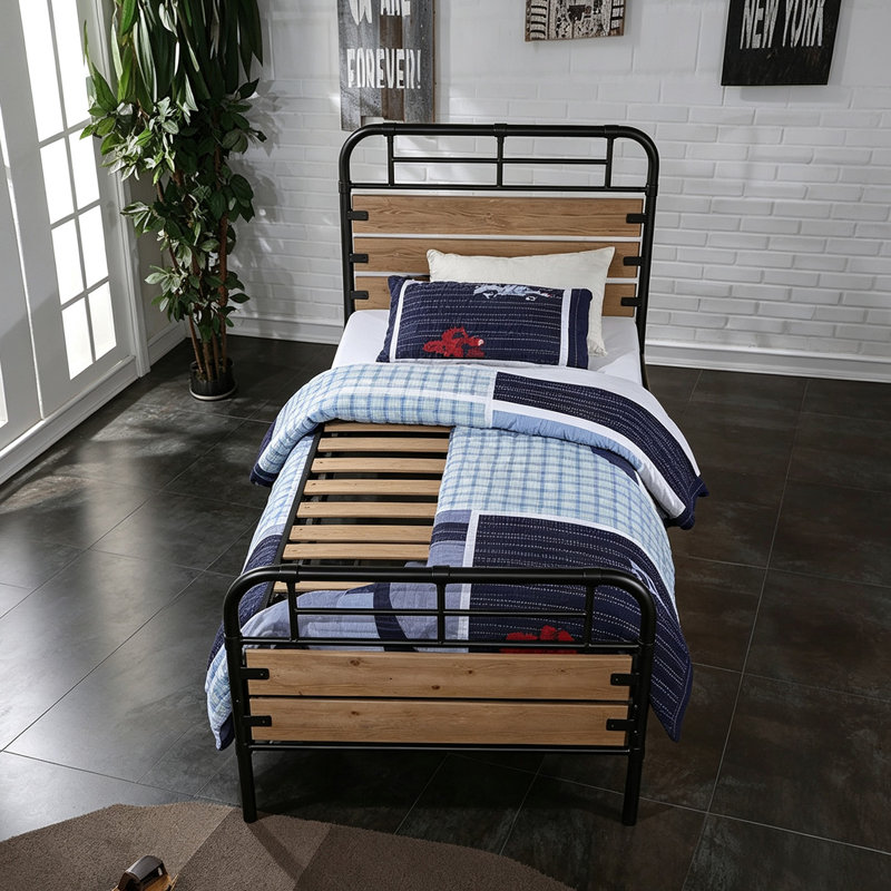 Lit plateforme double de style industriel rustique en métal et bois