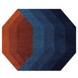 Tapis intérieur / extérieur bleu marine en polypropylène tissé à la machine Kiralee