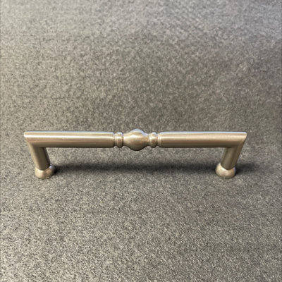 3-3/4" Decorative Bow Pull