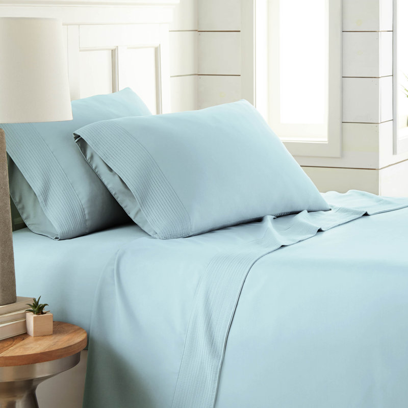 Vilano Springs Extra Deep Pocket Bed Sheet Set with Pleated Hem, Easy care, Pet Hair Resistant, Sky Blue