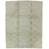 Curving Area Rug in Gray