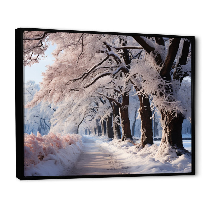 Winter Frosty Forest III, reproduction d'art sur toile, H 34 po x l 44 po x P 1,5 po, Cadre flottant noir