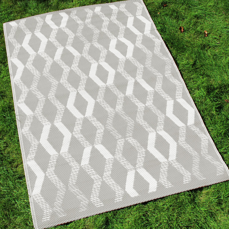 Rico Outdoor Rectangle 120 cm x 170 cm Geometric Indoor / Outdoor Area Rug