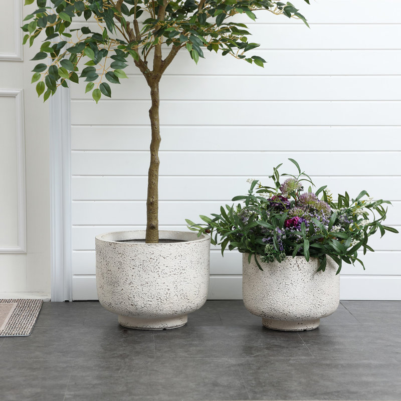 Rustic White with Gray Round Planter, 11.2" H x 14.8" W x 14.8" D