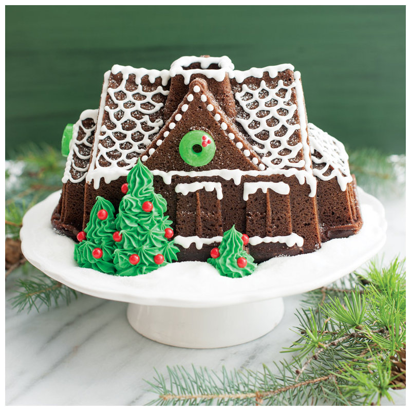 Nordic Ware Bundt® Gingerbread House Fluted Cake Pan