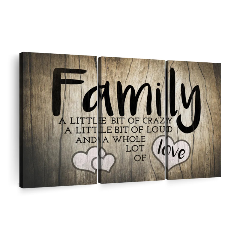 «Family Love Typographie», reproduction sur toile, H 38 po x l 24 po x P 1,25 po