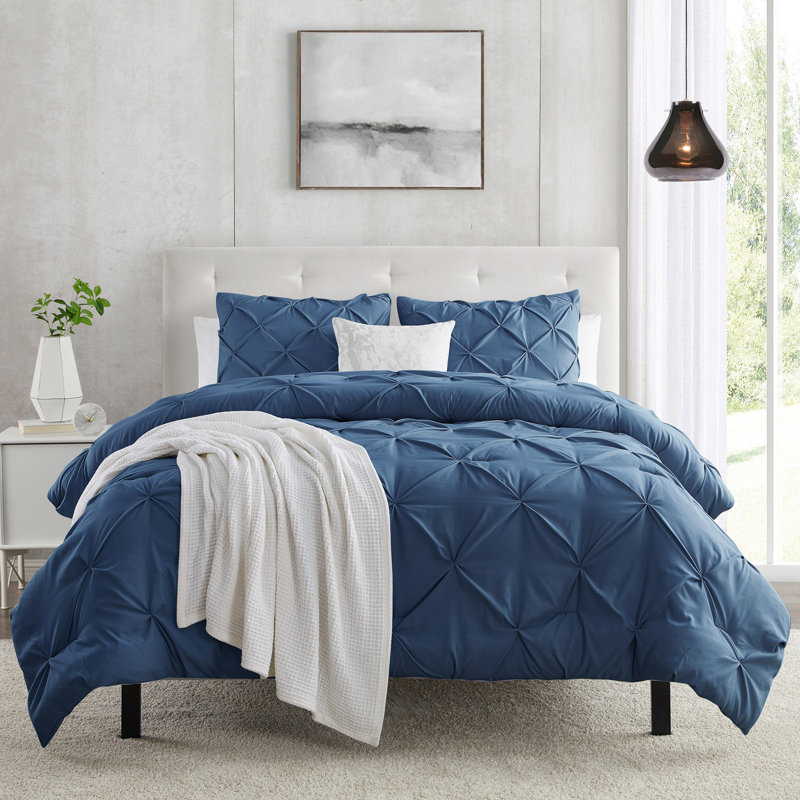 Polyester Duvet Cover & Insert, King Duvet + 3 Additional Pieces, Navy