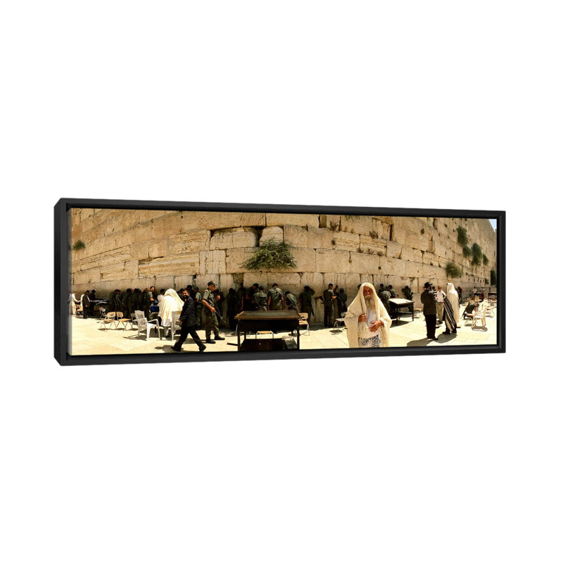 Reproduction de photo sur toile, H 12 po x l 36 po x P 1,5 po, Cadre noir