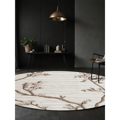 Tapis gris soyeux et moelleux