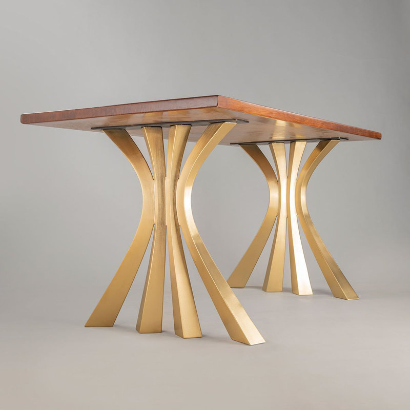 Pieds de table de salle à manger Akro, Doré