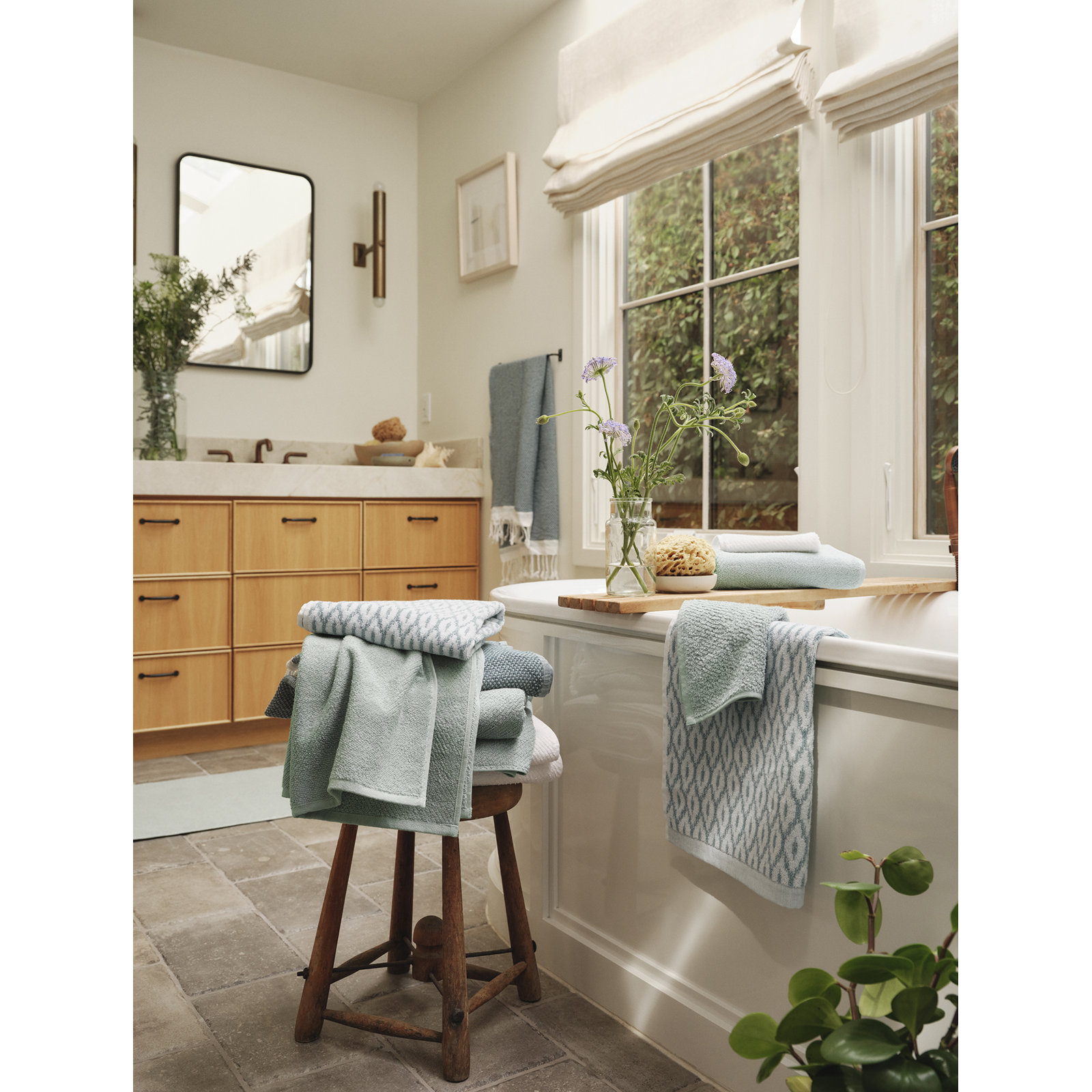 Air Weight Organic Bath Towel, Sea Mist