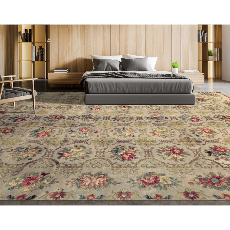 Hand Knotted Floral Area Rug, Rectangle 3' x 5'