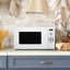 0,7 cu. Pi. Four à micro-ondes de comptoir, 700 watts, 10 niveaux de puissance, blanc-122550151