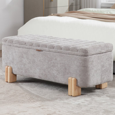 Upholstered Flip Top Storage Bench With Solid Wood Legs by Latitude Run
