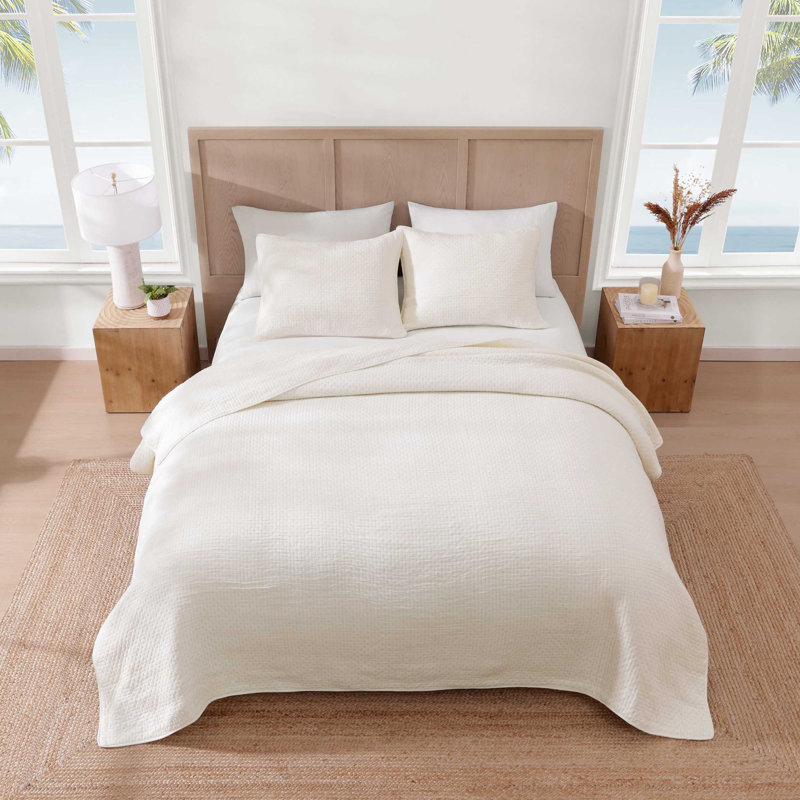 Tommy Bahama Ventura Beige Cotton Reversible Quilt, King Quilt