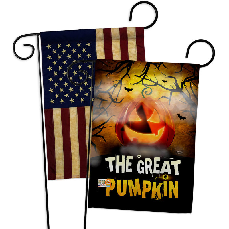 Drapeau de jardin en polyester 19 x 13 po The Great Pumpkin