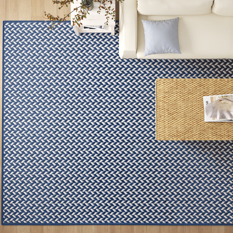 Chevron Indoor / Outdoor Area Rug, Rectangle 122 x 183cm