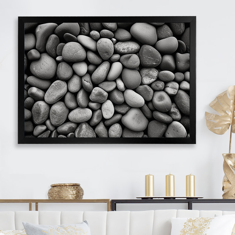 «Gray Stones Scenery Minimalisme I», reproduction sur toile, Cadre simple noir, H 24 po x l 32 po x P 1 po