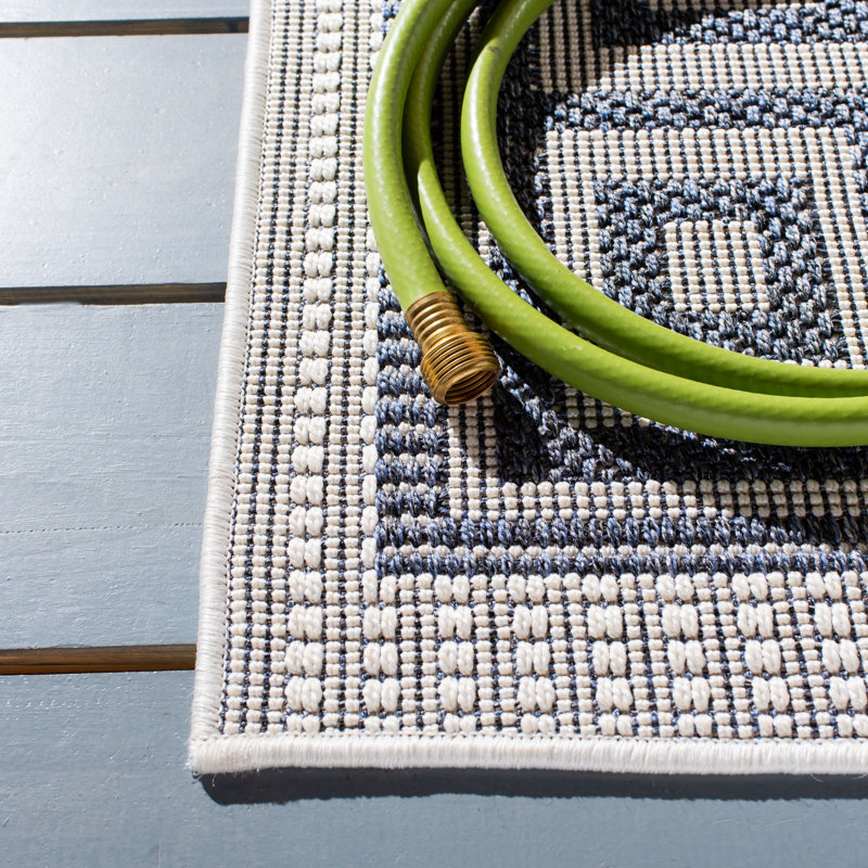 Brympton Performance Machine Washable Geometric Indoor/Outdoor Area Rug, Square 5'3"