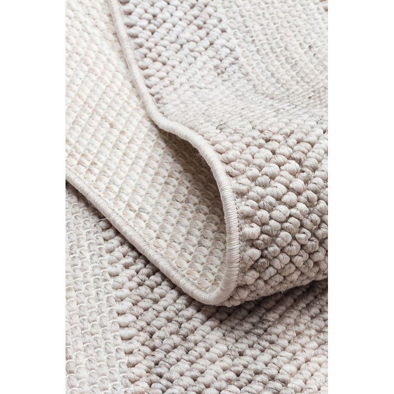 Tapis gris tissé à la machine Ullrich, Tapis de couloir 2 pi 7 po x 9 pi 10 po