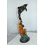 Statue en bronze de deux dauphins avec tortue Blumberg - Taille: L 14 po x l 8 po x H 28 po.