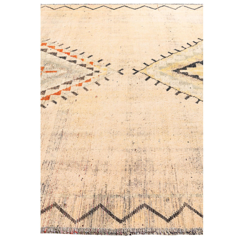 Iraheta Peach Rug