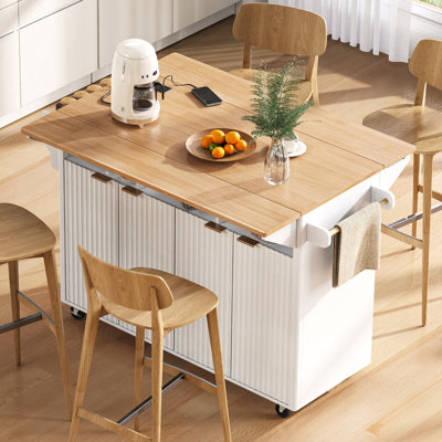 Îlot de cuisine de 55,5 pouces avec conception de feuille pliante à double face, station de charge portable et roulettes - avec espace de rangement, support à épices et barre à serviettes. Idéal pour la cuisine et la salle à manger.