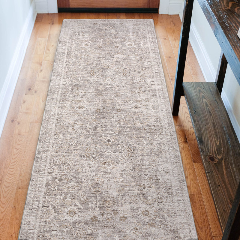 Cyprus CY9 Silver Rug, Runner 2'3" x 7'10"