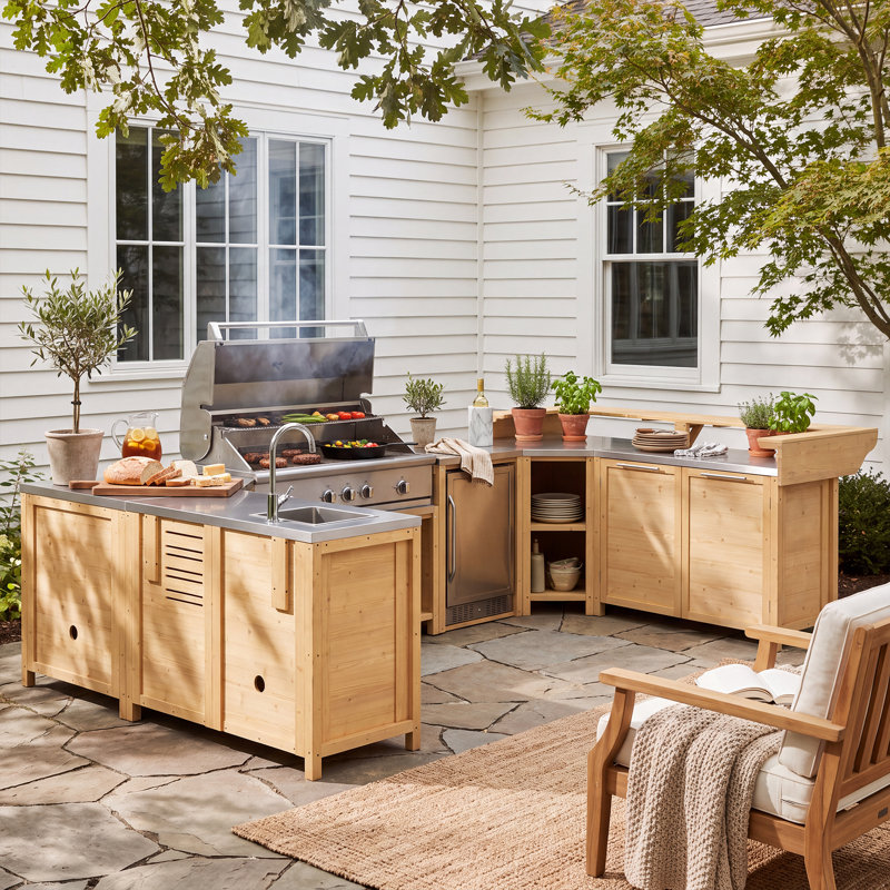 Ensemble de cuisine extérieure en cèdre naturel 7 pièces en forme de U avec évier, espace barbecue, meuble réfrigérateur, double rangement d'angle et bar