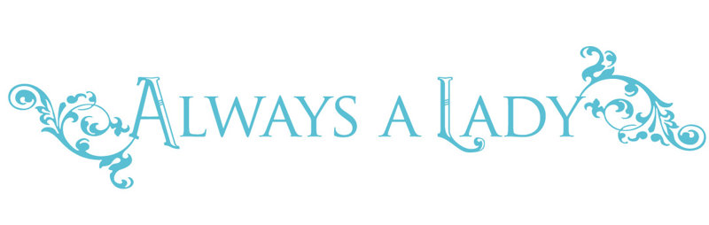 Décalcomanie murale "always a lady", H 15 po x l 75 po x P 0,01 po, Bleu geyser