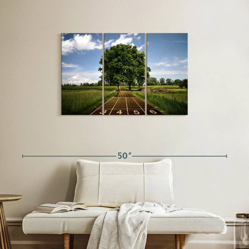Sireci Jogging Track, 24" H x 38" W