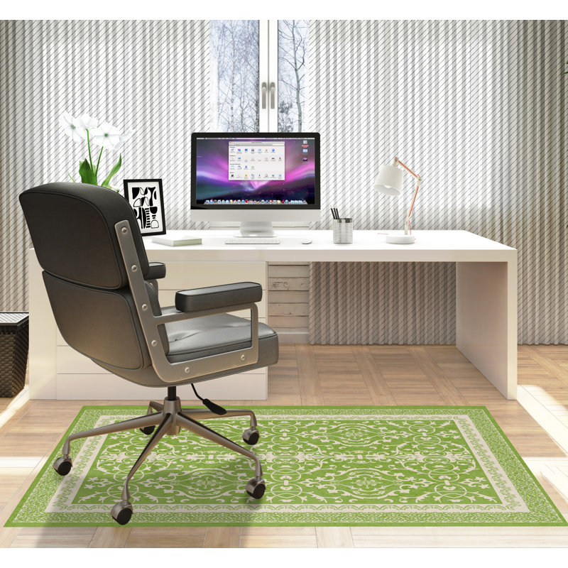 Tapis de chaise rectangulaire à poils courts Rao, L 48 po x L 72 po, Vert printemps