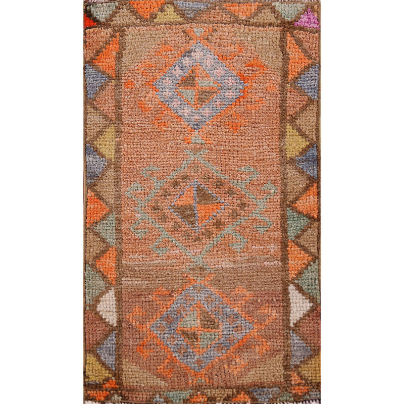 Tapis géométrique géométrique pour vestibule Anatolian