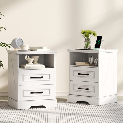 Table de chevet Valera Farmhouse avec station de charge, 2 grands tiroirs et 2 ports USB avec rangement ouvert