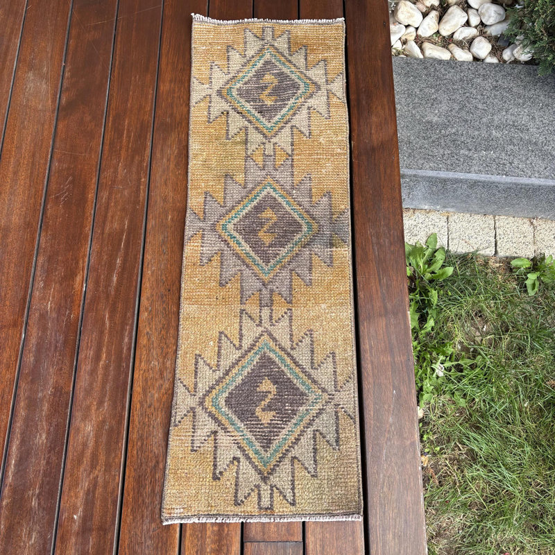 Petit tapis turc rétro jaune pour la décoration d'entrée et le cadeau idéal pour la maison