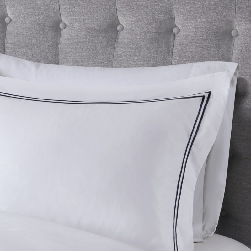 Ensembles de literie en satin de coton de luxe, style hôtel brodé pour la maison