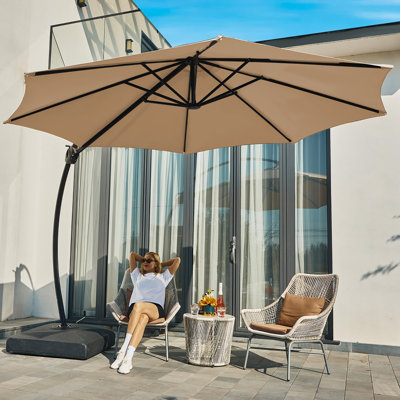 Parasol en porte-à-faux 11 pi avec inclinaison infinie, mât en aluminium, housse de protection et sac de sable Bersa