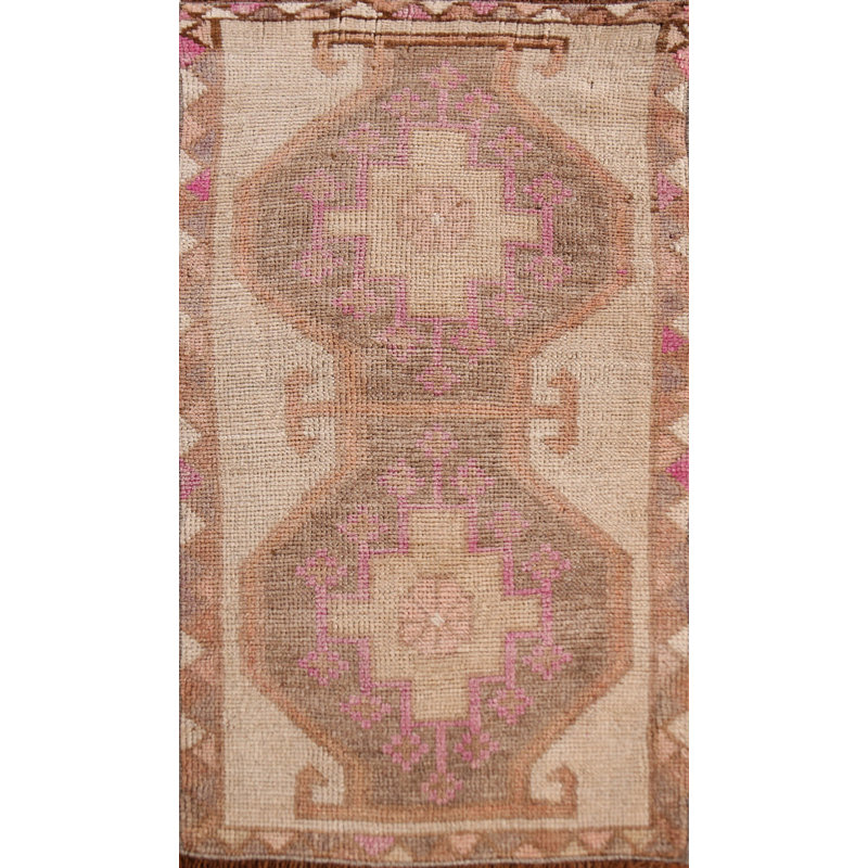 Tapis oriental tribal en laine Anatolian