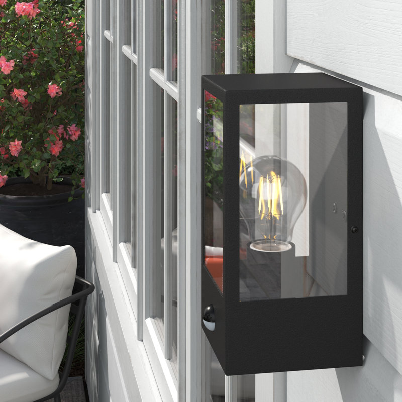 Hudnall Outdoor Flush Mount