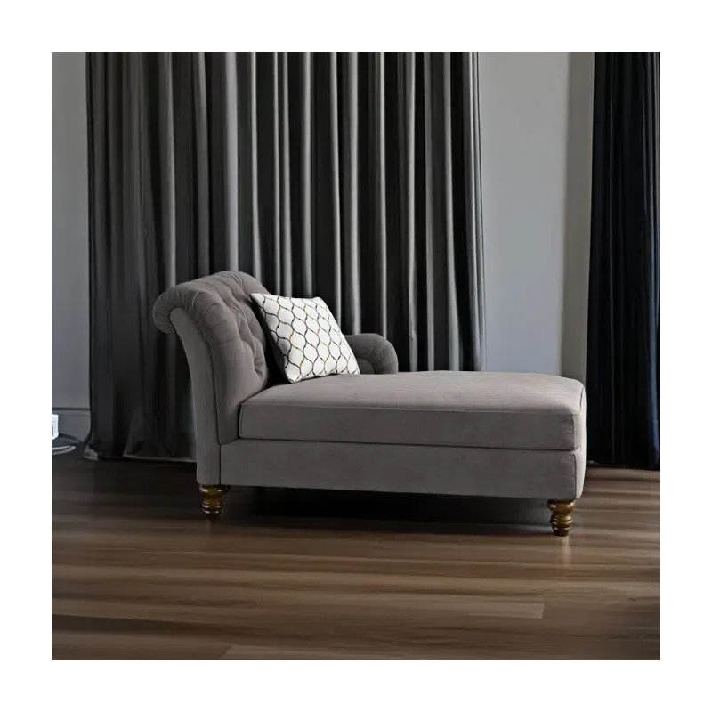 Longerich, Gris, Orienté à gauche (vu de face)