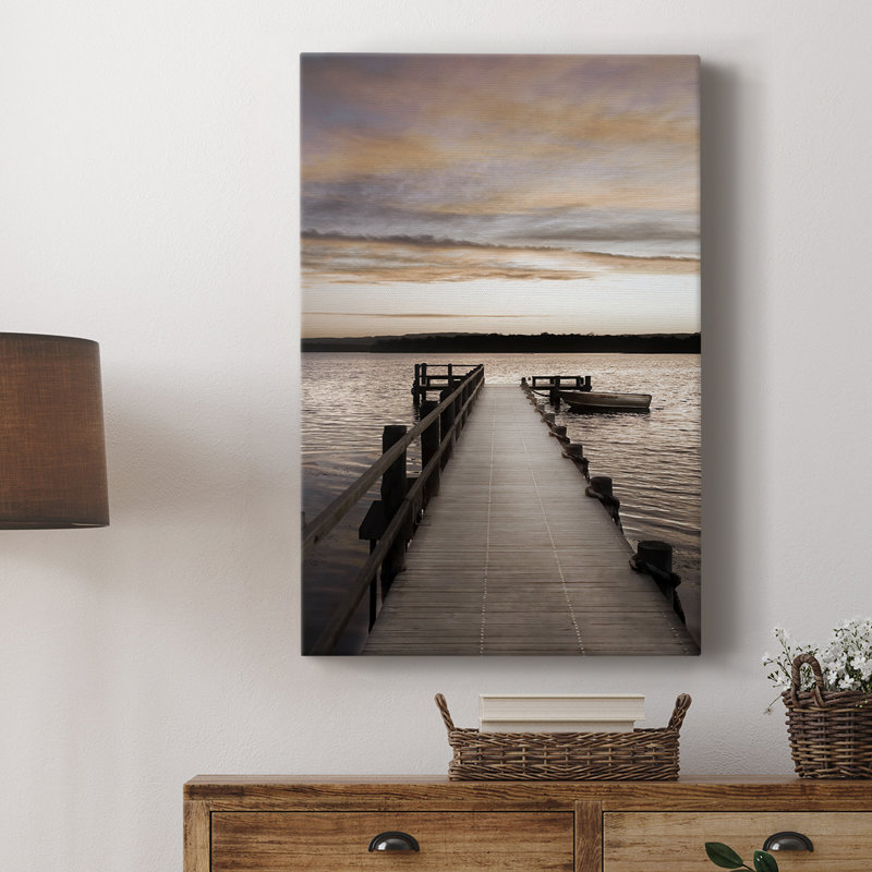 Coucher de soleil sur la jetée - galerie Cavas, H 60 po x l 40 po