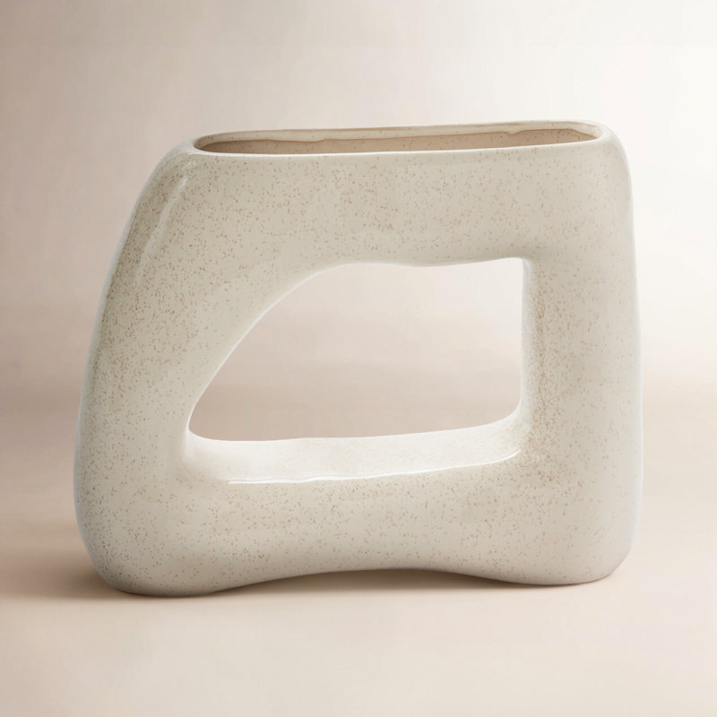 Vase Yori 12 po x 3,75 po x 9,5 po