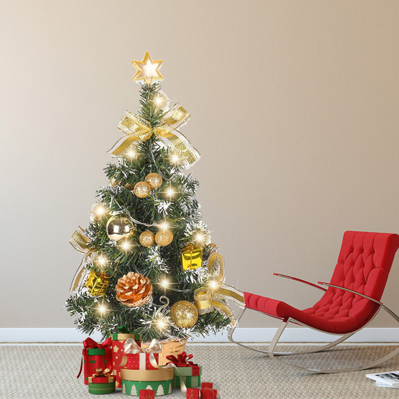 Christmas No Animal(s) Christmas Christmas Tree, Golden
