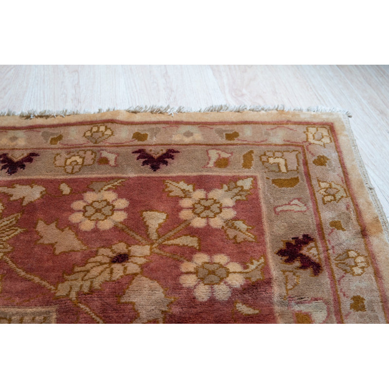 Hand Knotted Wool Floral Area Rug