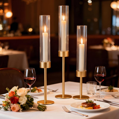 Ensemble de 6 porte-bougies Elegant Gold Hurricane - Hauts cylindriques en verre nervuré - Pièce maîtresse parfaite pour les mariages, les fêtes et la décoration intérieure - 2 chaque taille - 36cm, 42cm, 48cm, tubes en verre de 25cm