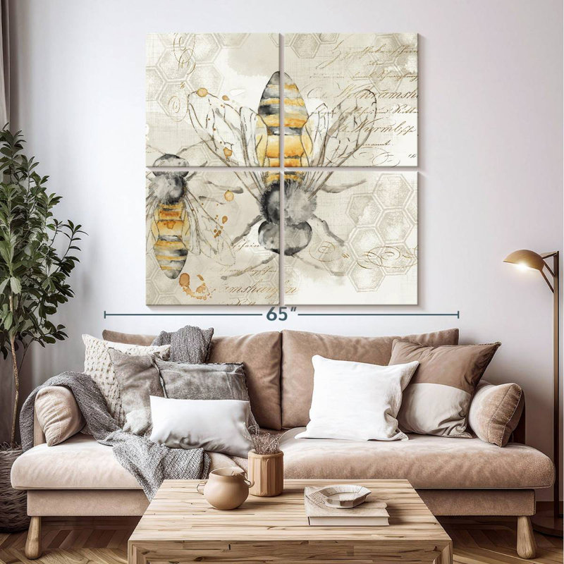Brampt Queen Bee II, 50" H x 50" W