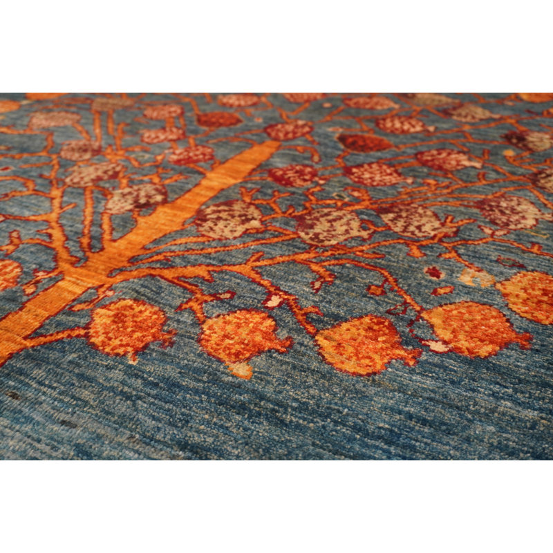 Hand-Knotted High-Quality Area Rug
